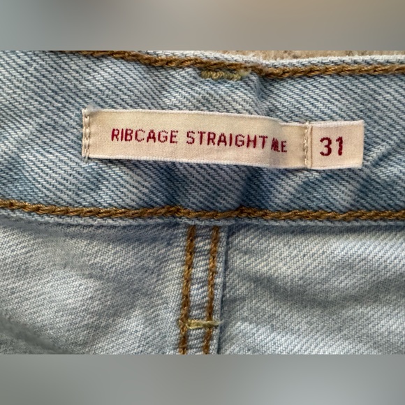 🔥Levi’s Ribcage Straight Ankle Jeans | Size 31 | Light Wash Distressed - Picture 7 of 11